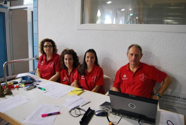 El sábado 29 de octubre dio comienzo la XVII Liga Navarra Infantil de Natación, correspondiente a los XXX Juegos Deportivos de Navarra. Esta primera fecha del torneo, en la que concurrieron 118 nadadores pertenecientes a 13 clubes, se disputó en dos sedes: la competición masculina tuvo lugar en la S.C.D.R. Anaitasuna, mientras que la pugna femenina se desarrolló en el Club Tenis Pamplona.