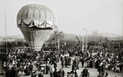 El Museo Universidad de Navarra inauguró una exposición sobre el fotógrafo catalán Josep Brangulí, uno de los pioneros del fotoperiodismo.