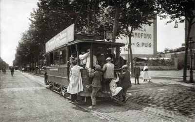 El Museo Universidad de Navarra inauguró una exposición sobre el fotógrafo catalán Josep Brangulí, uno de los pioneros del fotoperiodismo.