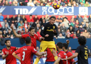 Imágenes del partido disputado este domingo en El Sadar.