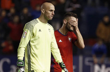 Imágenes del partido disputado este domingo en El Sadar.