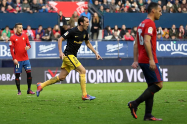 Imágenes del partido disputado este domingo en El Sadar.
