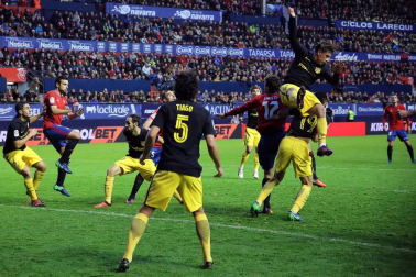 Imágenes del partido disputado en El Sadar entre Osasuna y Atlético de Madrid
