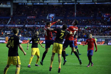 Imágenes del partido disputado en El Sadar entre Osasuna y Atlético de Madrid