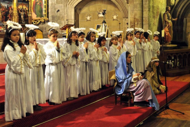 La iglesia de la localidad acogió el belén protagonizado por los niños del grupo de catequesis