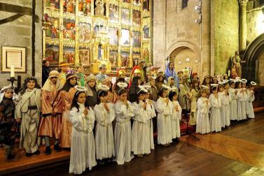 La iglesia de la localidad acogió el belén protagonizado por los niños del grupo de catequesis