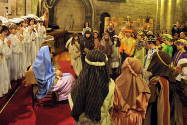 La iglesia de la localidad acogió el belén protagonizado por los niños del grupo de catequesis