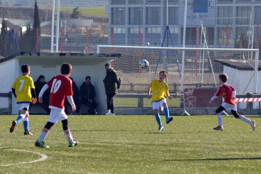 Galería de imágenes del partido Catalina de Foix-San Miguel Doneztebe.