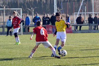 Galería de imágenes del partido Catalina de Foix-San Miguel Doneztebe.