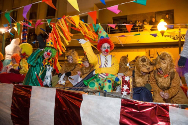 Melchor, Gaspar y Baltasar han llenado de ilusión las calles de Tudela