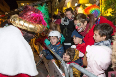 Melchor, Gaspar y Baltasar han llenado de ilusión las calles de Tudela