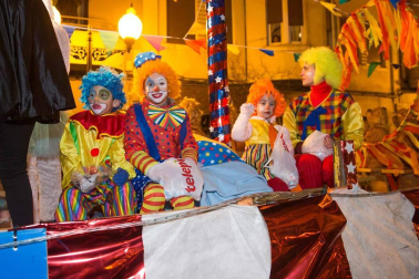 Melchor, Gaspar y Baltasar han llenado de ilusión las calles de Tudela