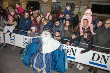 Melchor, Gaspar y Baltasar han llenado de ilusión las calles de Tudela