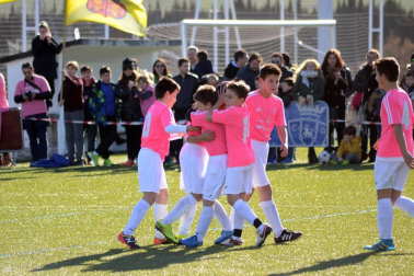 Galería de imágenes de la final del Torneo Fundación Osasuna, en la que Luis Amigó se ha impuesto por 6-1 a Catalina de Foix.