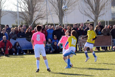 Galería de imágenes de la final del Torneo Fundación Osasuna, en la que Luis Amigó se ha impuesto por 6-1 a Catalina de Foix.