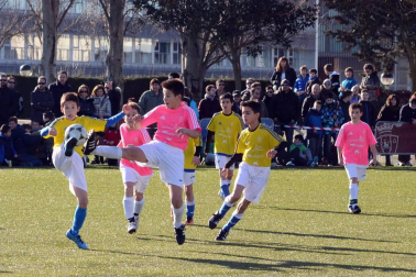 Galería de imágenes de la final del Torneo Fundación Osasuna, en la que Luis Amigó se ha impuesto por 6-1 a Catalina de Foix.