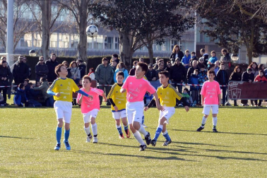 Galería de imágenes de la final del Torneo Fundación Osasuna, en la que Luis Amigó se ha impuesto por 6-1 a Catalina de Foix.