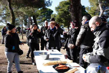 Concentración de aficionados a las motos en Ribaforada. I invernal motera