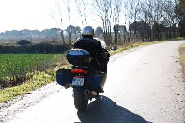 Concentración de aficionados a las motos en Ribaforada. I invernal motera