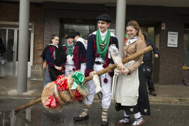 Imágenes de la celebración de Santa Águeda en Alsasua