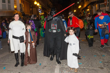 Imágenes del primer desfile de carnaval de Tudela.