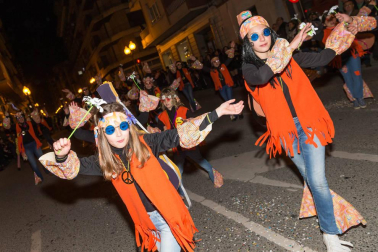Imágenes del primer desfile de carnaval de Tudela.