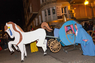 Imágenes del primer desfile de carnaval de Tudela.