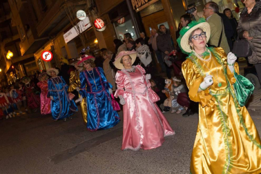 Imágenes del primer desfile de carnaval de Tudela.