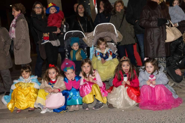 Imágenes del primer desfile de carnaval de Tudela.