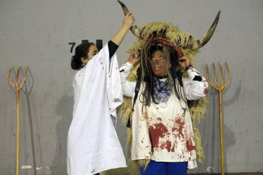 El carnaval rural de Alsasua celebra la noche del Momotxorro