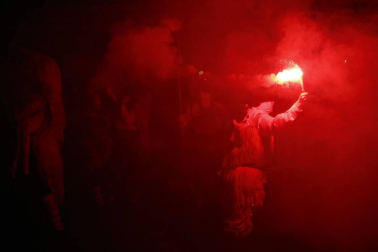 El carnaval rural de Alsasua celebra la noche del Momotxorro