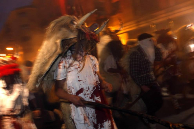 El carnaval rural de Alsasua celebra la noche del Momotxorro
