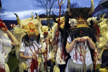 El carnaval rural de Alsasua celebra la noche del Momotxorro