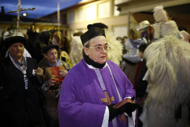 El carnaval rural de Alsasua celebra la noche del Momotxorro