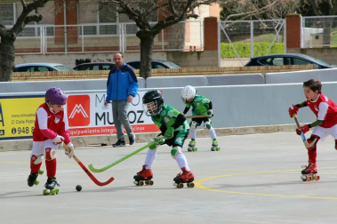 El club ha creado tres equipos mixtos: dos de Prebenjamín y uno de Benjamín.