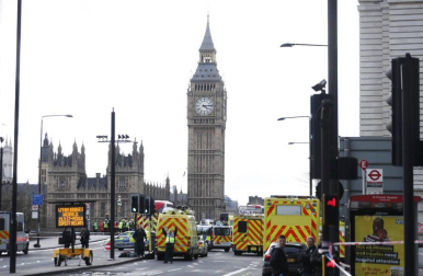 El ataque se ha producido en las inmediaciones del Parlamento británico y en uno de los patios del Palacio de Westminster