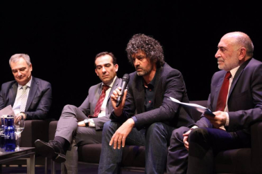 Más de 300 profesionales asisten a la entrega de los Premios DN+ en Baluarte