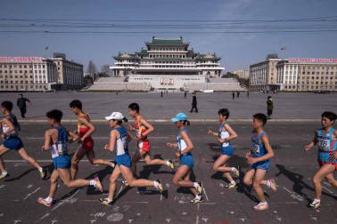 Multitudinaria carrera en la capital de Corea del Norte.