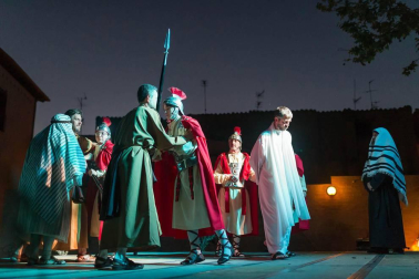 Procesión del miércoles en la capital ribera.