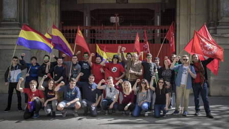 Cientos de personas en la Vuelta del Castillo recuerdan a los fusilados en la Guerra Civil
