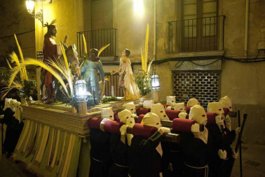 Fotos de la procesión de Viernes Santo en Peralta