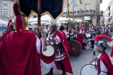 Fotos de la procesión de Viernes Santo en Peralta