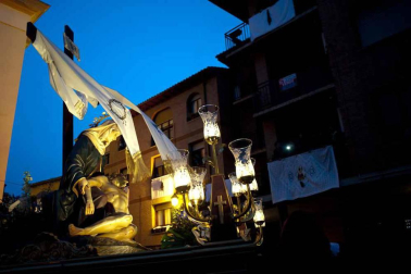 Fotos de la procesión de Viernes Santo en Peralta