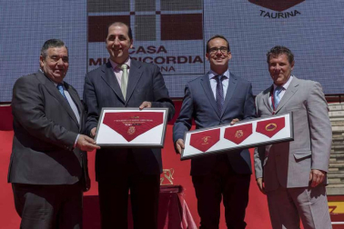 La tradicional carrera de Pamplona ha recibido el premio este sábado 22 de abril.