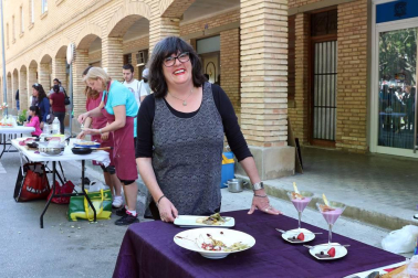 Concurso de guisos con verduras en el barrio de Lourdes