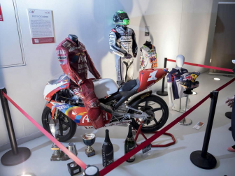 Imágenes del Museo del Deporte inaugurado en Baluarte