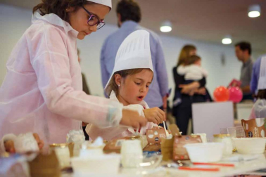 Imágenes de la primera jornada de Expofamily en Baluarte.