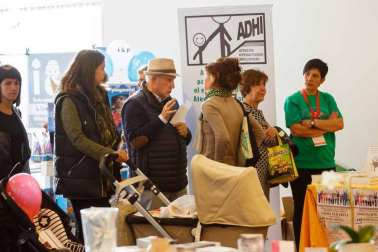 Imágenes de la primera jornada de Expofamily en Baluarte.