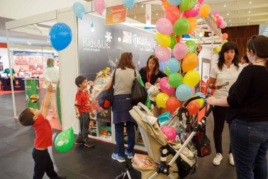 Imágenes de la primera jornada de Expofamily en Baluarte.