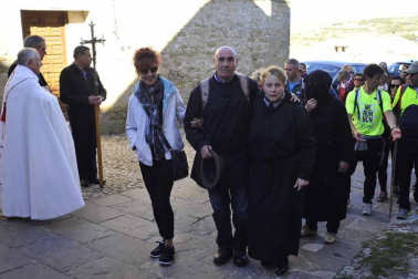Imágenes de la romería a Ujué de Figarol, Olite, Mélida y Carcastillo.
